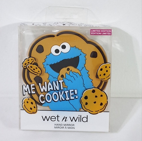 NEW Wet N Wild Sesame Street Me Want Cookie! Limited Edition Hand Mirror - Picture 4 of 5